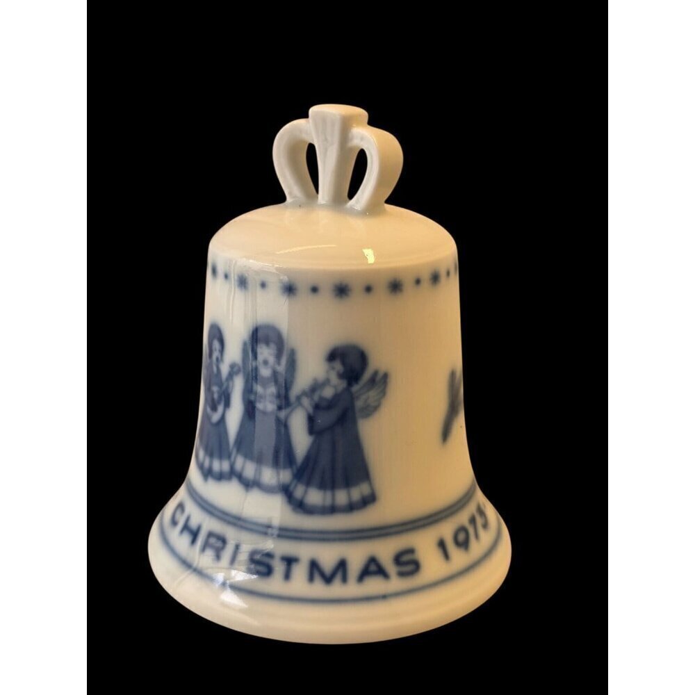 Hutschenreuther Selb Bavarian Blue White Porcelain Christmas Bell Weihnachten 73